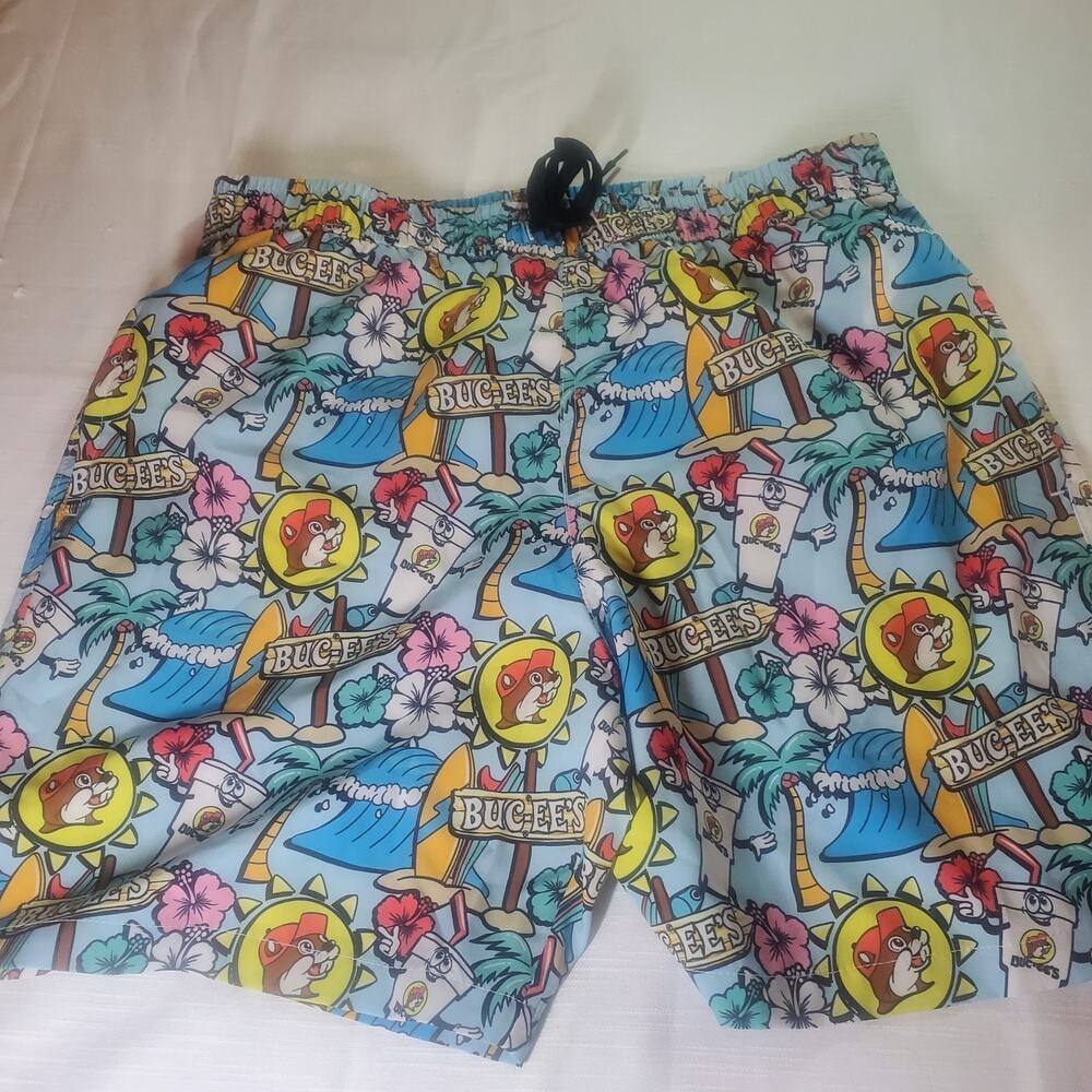 Bucees Swim Trunks Size Medium
